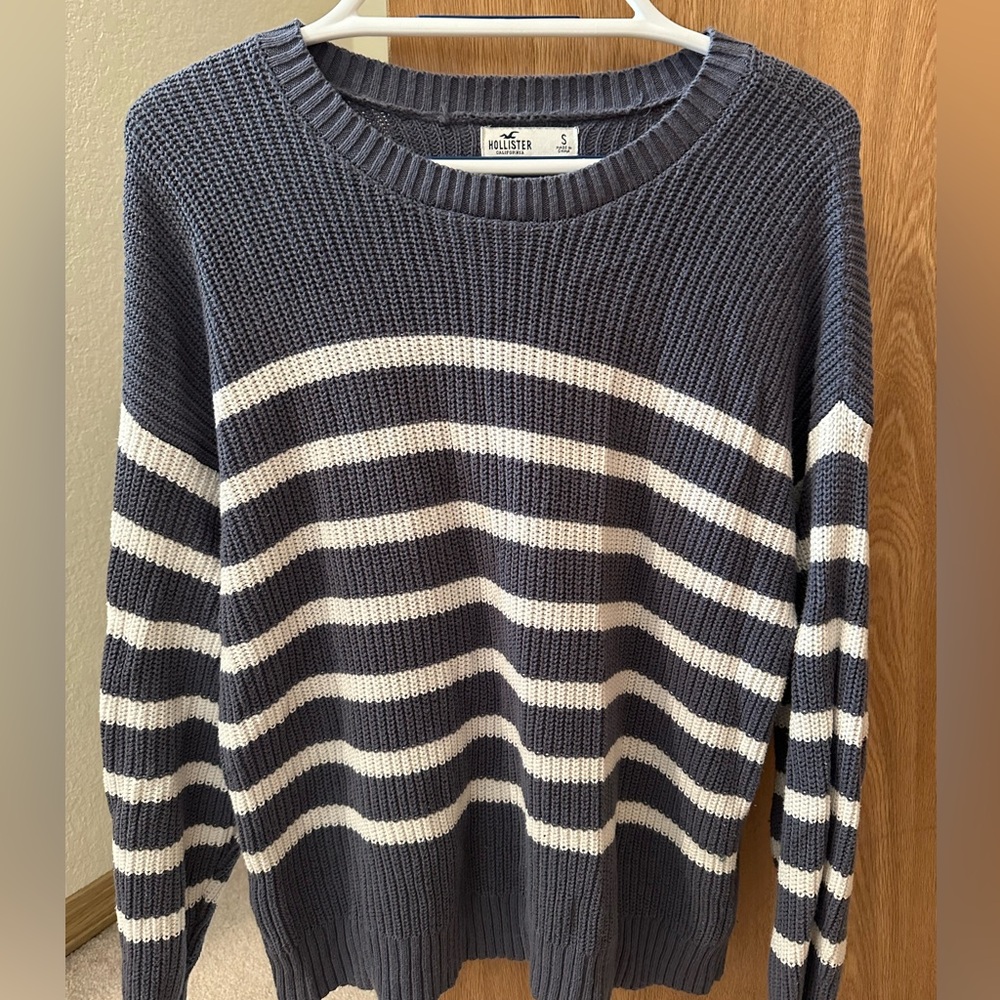 Hollister Sweater